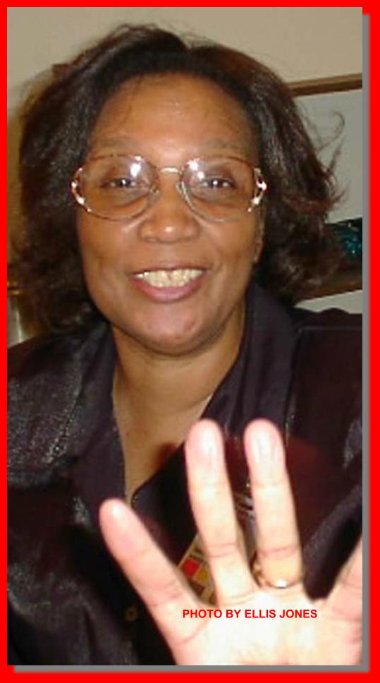 PHOTO TAKEN MARCH 21, 2002

LOYAL LADY RULER FONVILLE