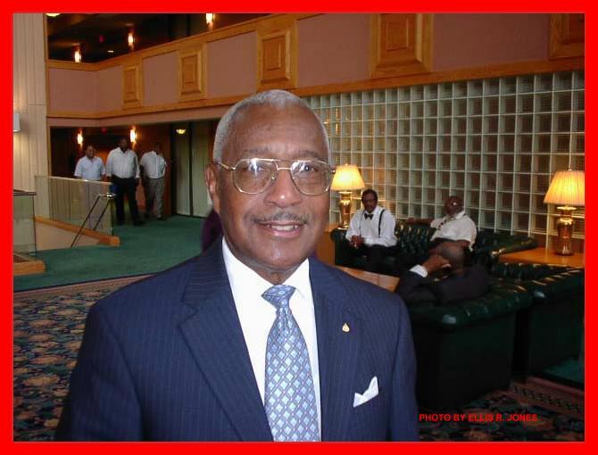 PHOTO TAKEN OCT 5, 2002
.....THAT YE LOVE ONE ANOTHER..........
...ALWAYS WITH YOU, MY BROTHER.....