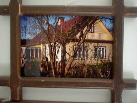 THE FAMILY HOUSE ON THE NATIVE FARMLAND